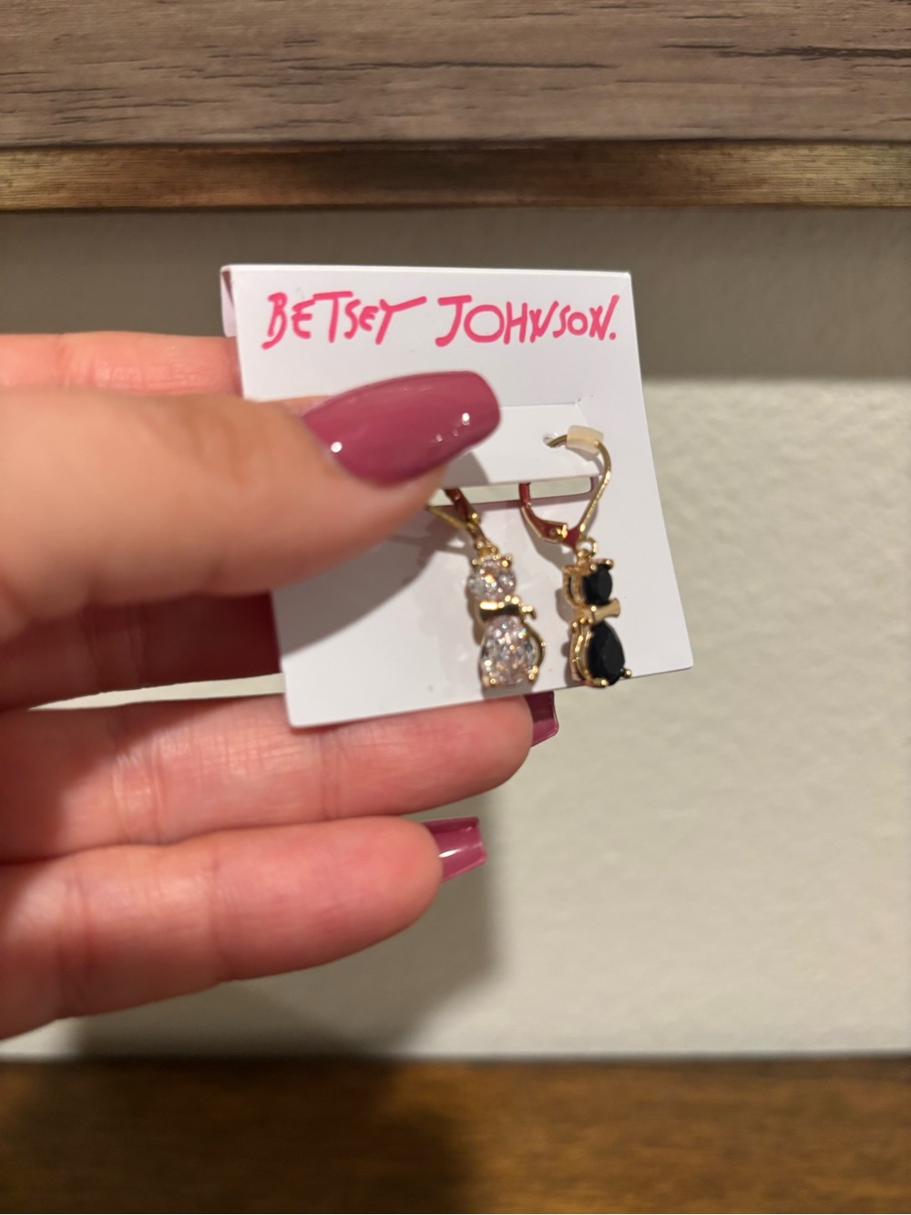 Betsey Johnson Gold Tone Mismatch Cat Earrings with Black and Clear Stones - Picture 4 of 6